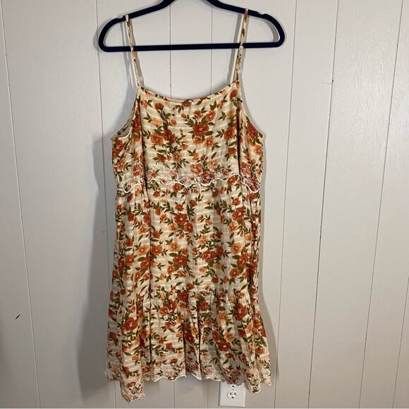 American Eagle Floral Print Tiered Boho Babydoll Dress Size L - Picture 6 of 6